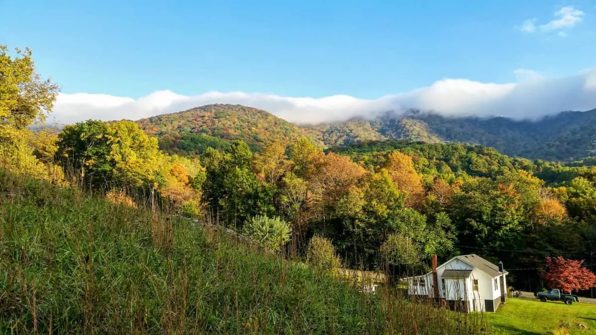 The Best Places to Live Off-grid, Ranked - Off-Grid Home